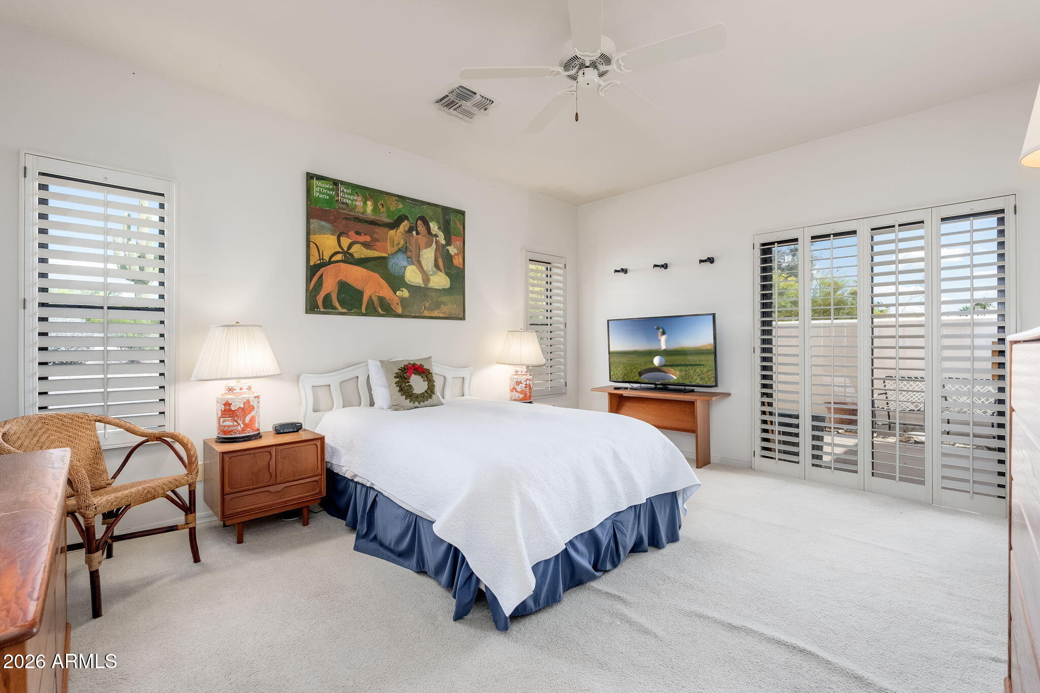 8001 E CAREFREE Drive