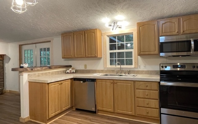 195 Cherokee Road