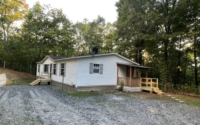 195 Cherokee Road