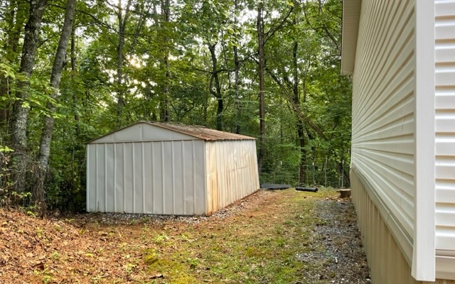 195 Cherokee Road