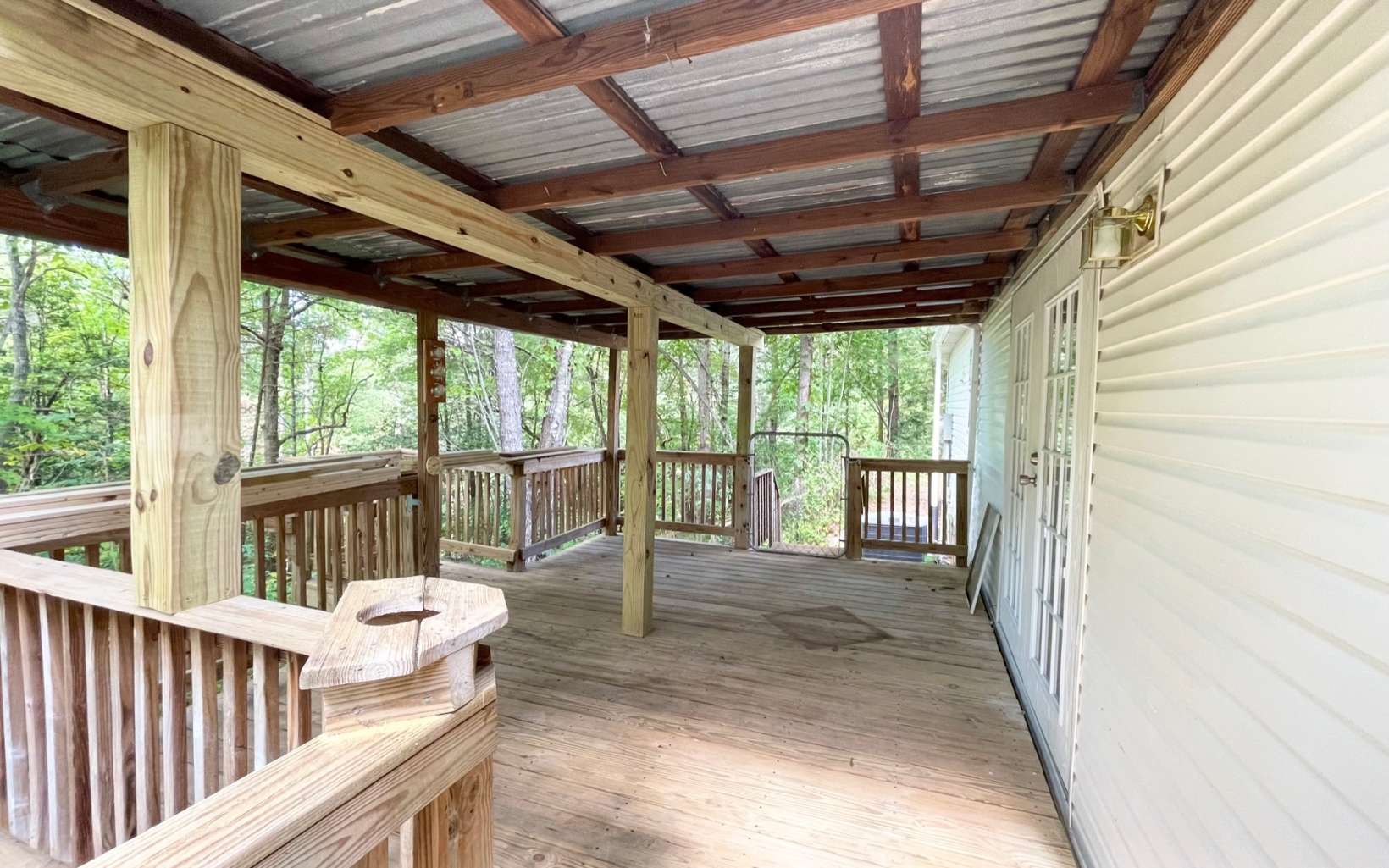 195 Cherokee Road
