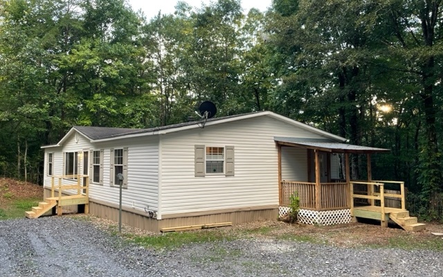 195 Cherokee Road