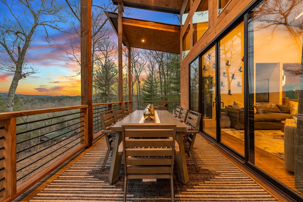 379 Mountain Rivers Lane