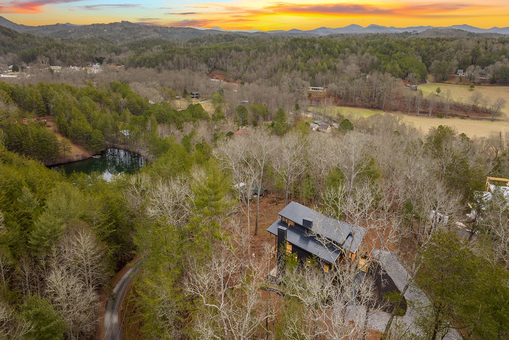379 Mountain Rivers Lane