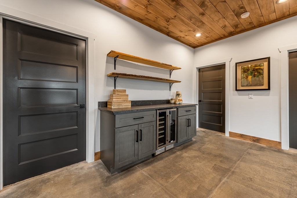 379 Mountain Rivers Lane