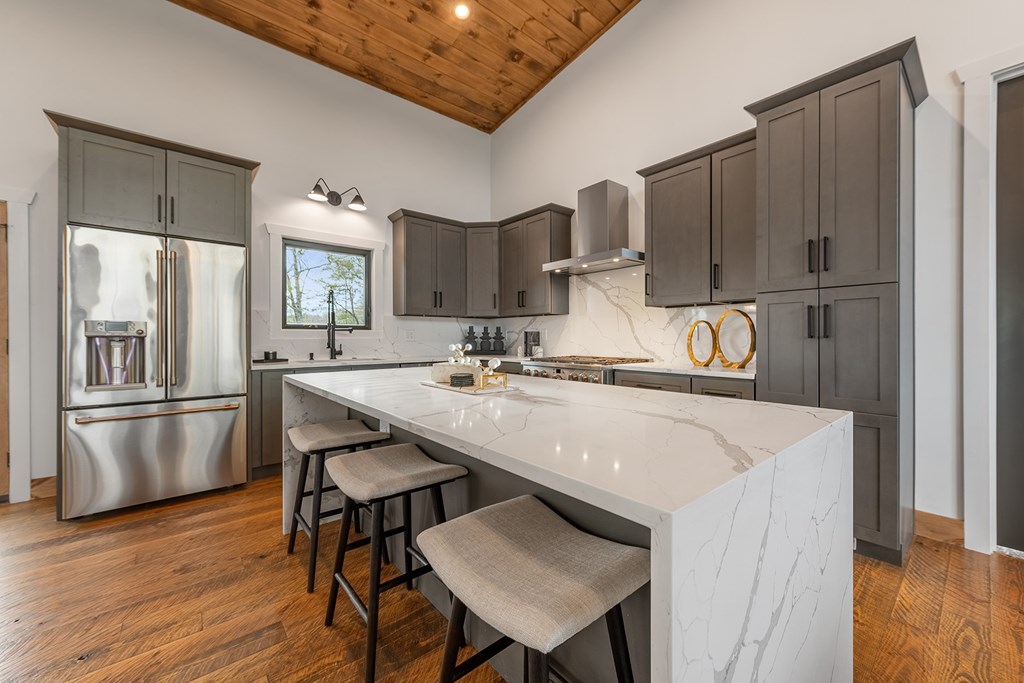379 Mountain Rivers Lane