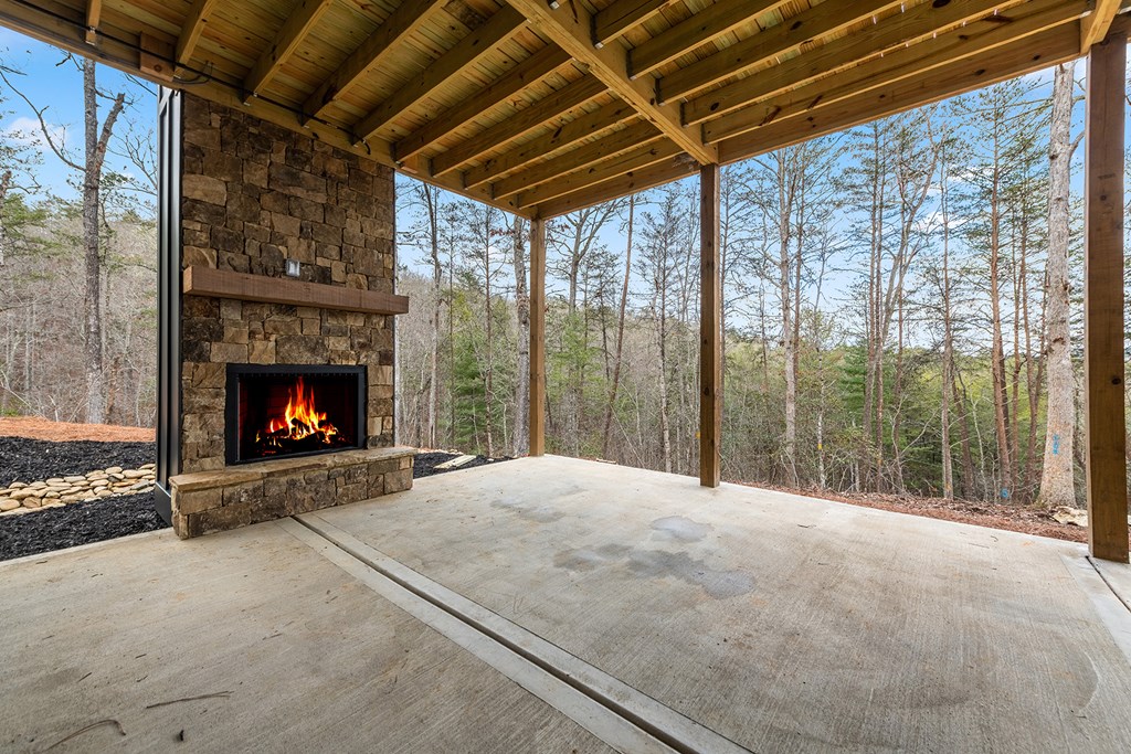 379 Mountain Rivers Lane