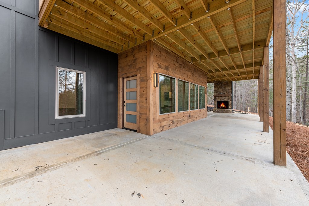 379 Mountain Rivers Lane