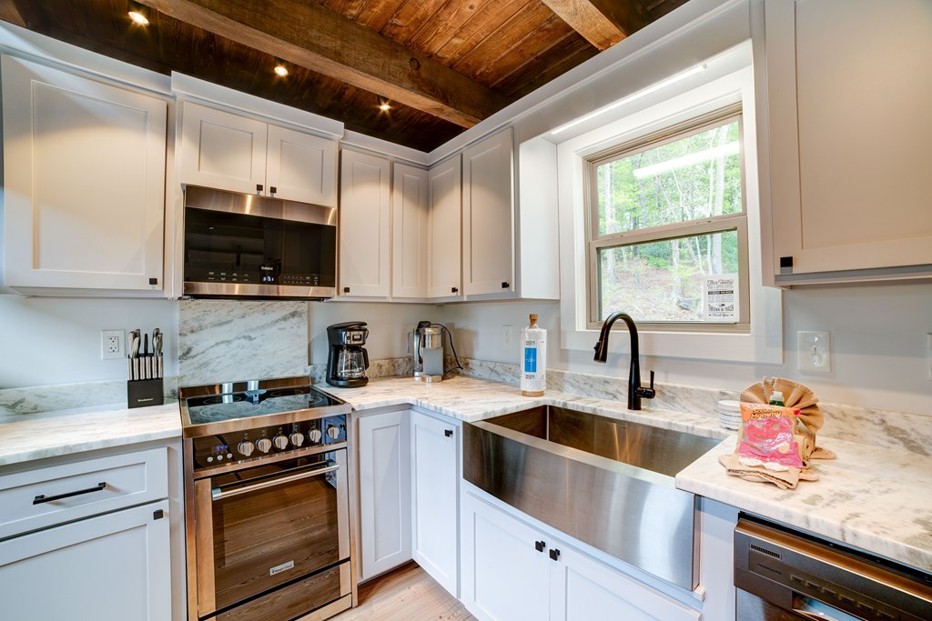 133 Garren Cove Road