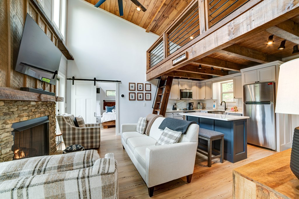 133 Garren Cove Road