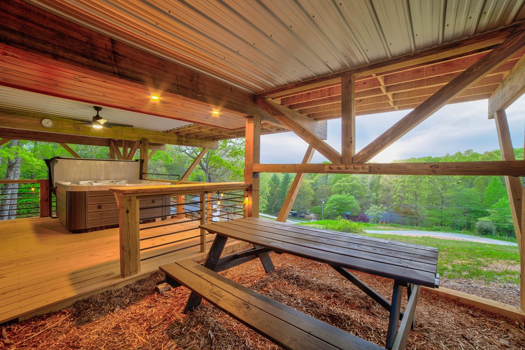 133 Garren Cove Road