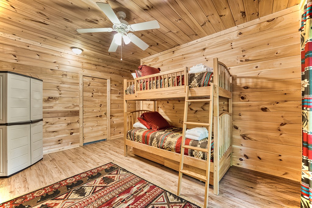 324 Copperhead Trail