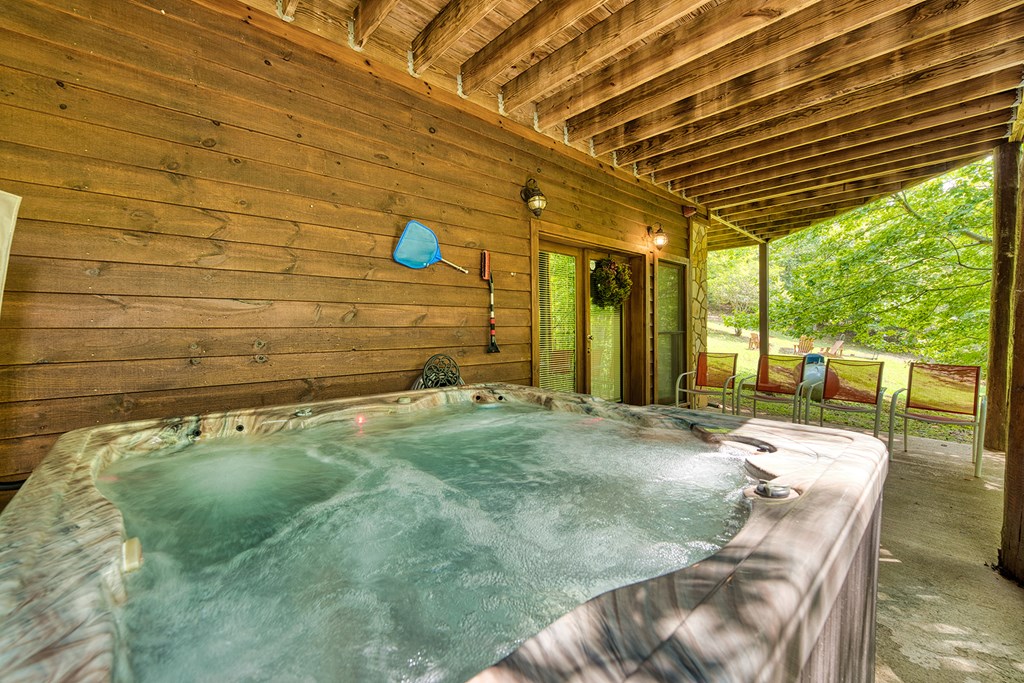 324 Copperhead Trail