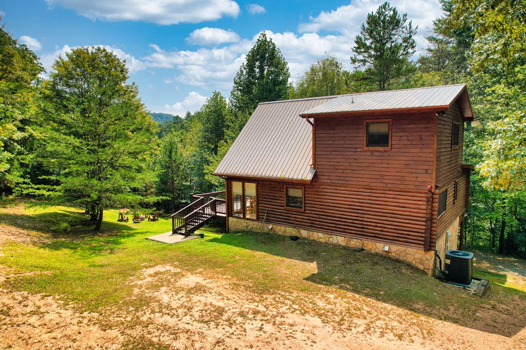 324 Copperhead Trail