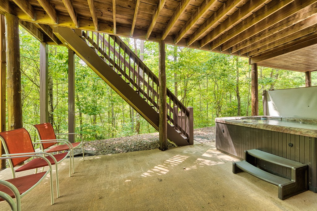 324 Copperhead Trail