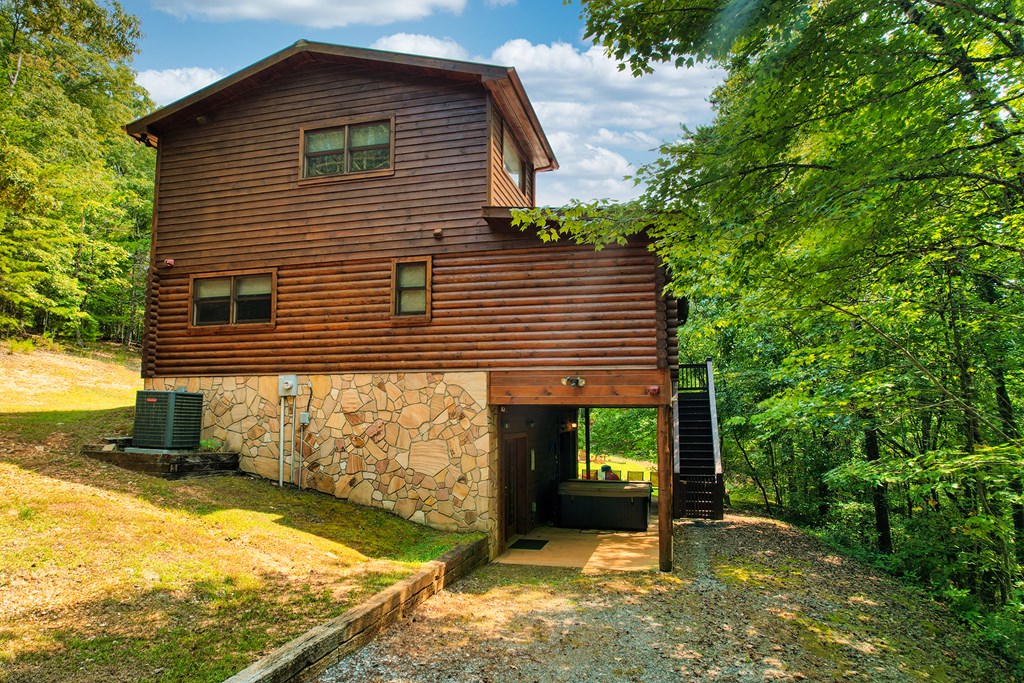 324 Copperhead Trail