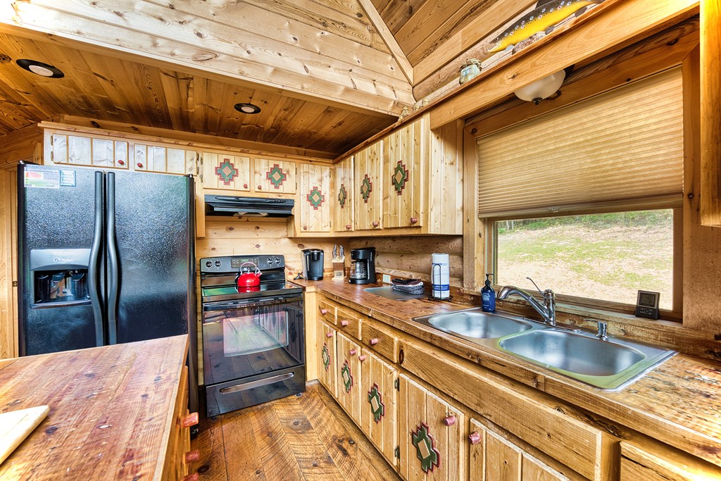 324 Copperhead Trail