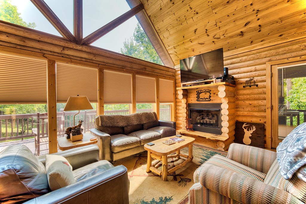 324 Copperhead Trail