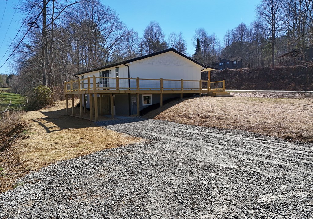 10 Kel Horn Road