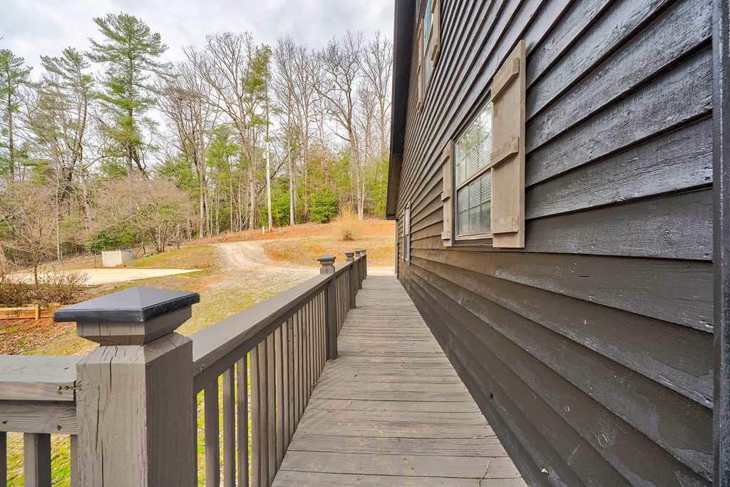 146 Bentwood Lane