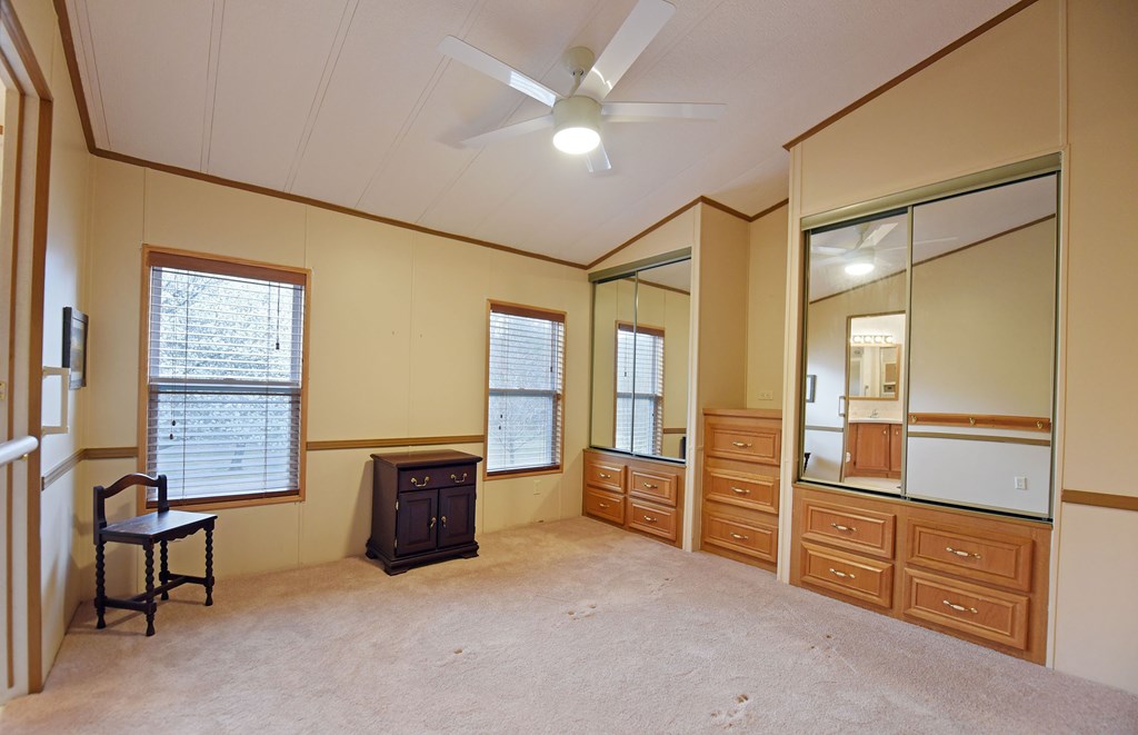 1844 Whispering Pines