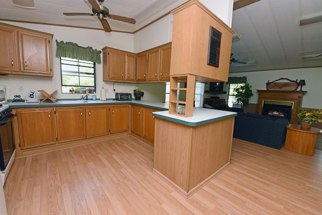1844 Whispering Pines