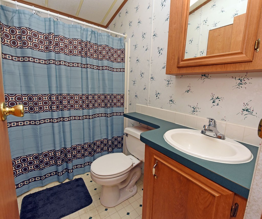 1844 Whispering Pines