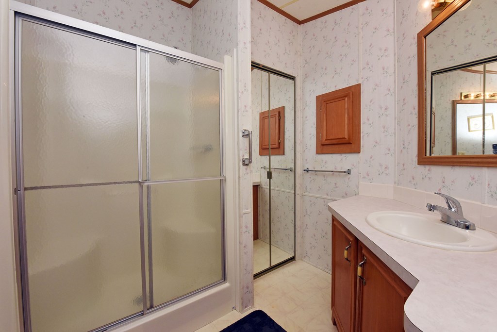 1844 Whispering Pines