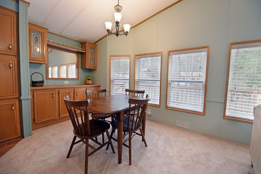 1844 Whispering Pines