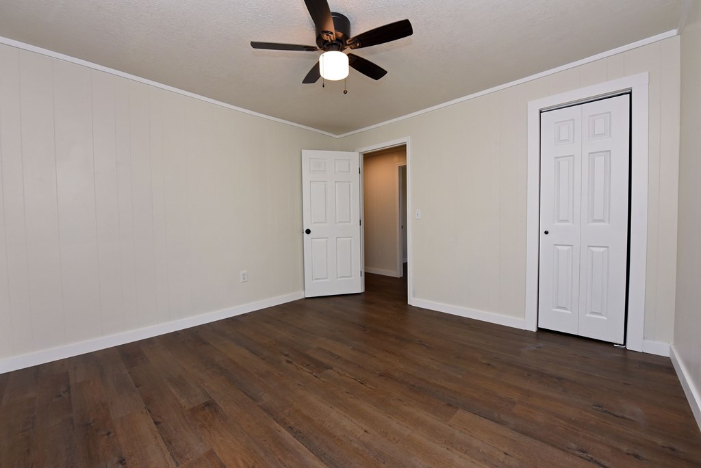 1093 Old Wolf Creek Road