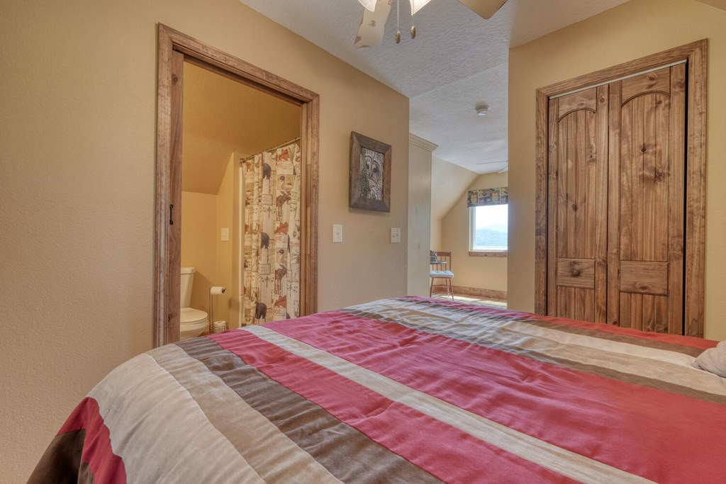7 Kadens Cove