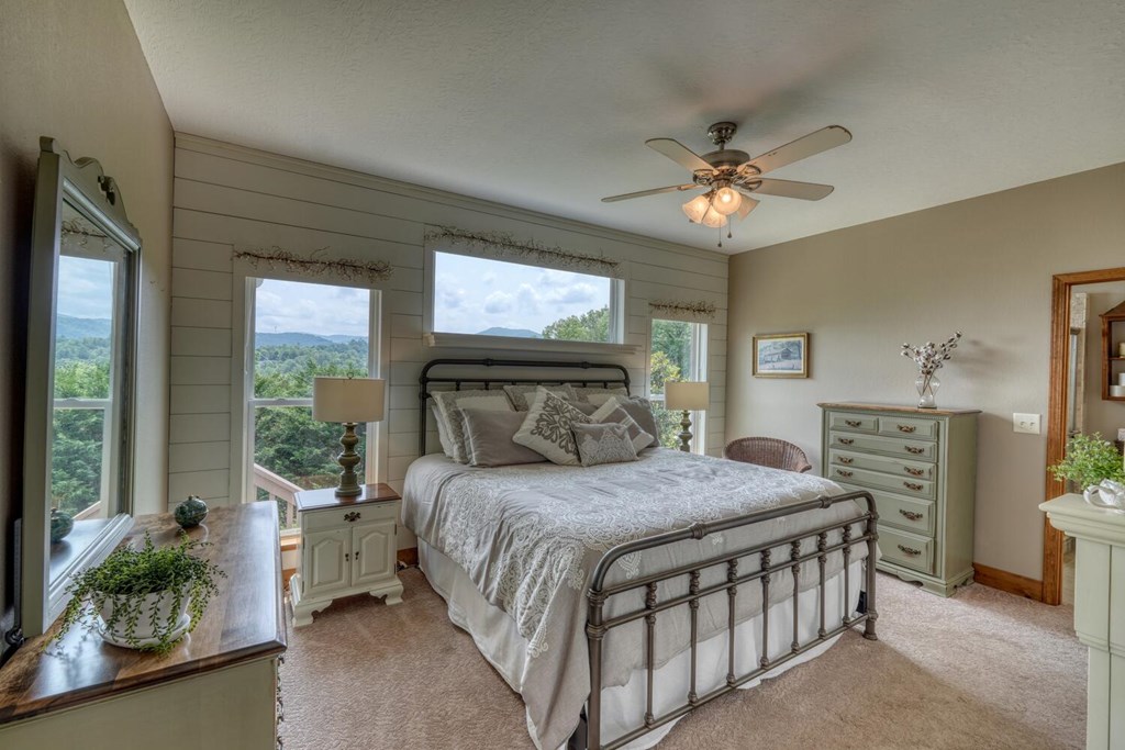 7 Kadens Cove
