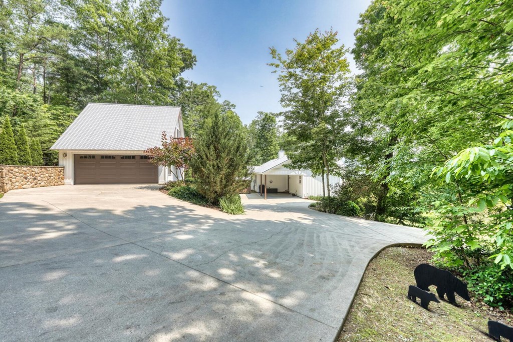 7 Kadens Cove