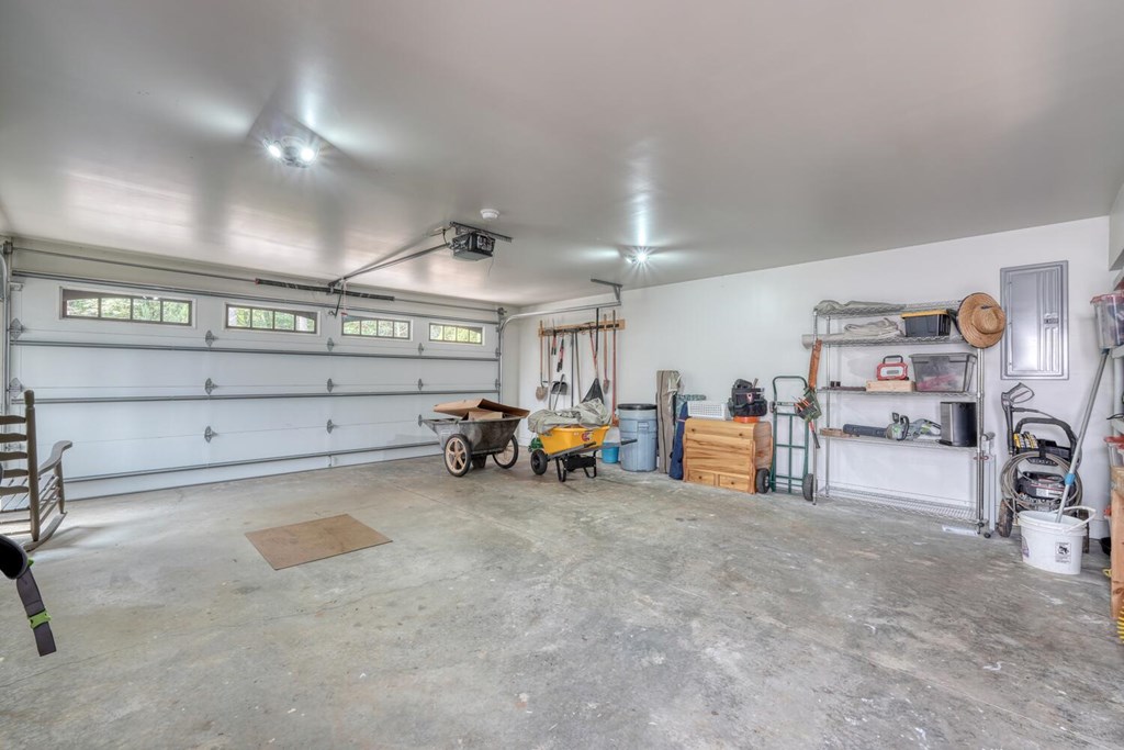 7 Kadens Cove