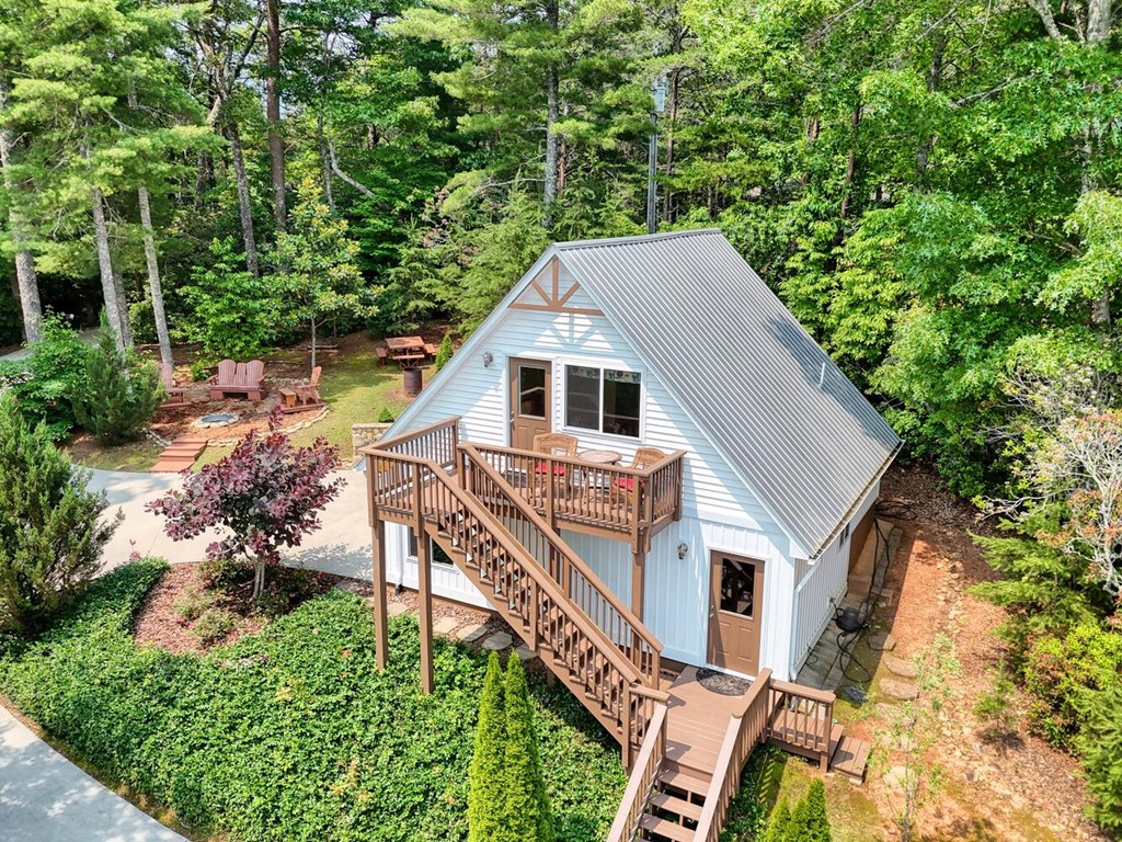 7 Kadens Cove