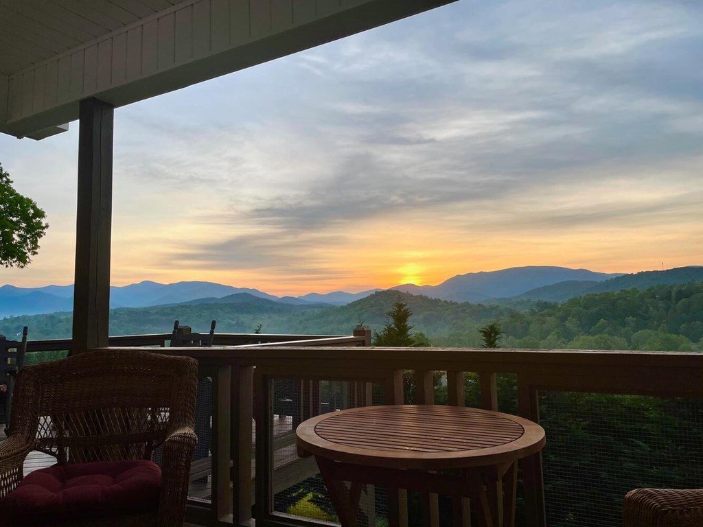 7 Kadens Cove