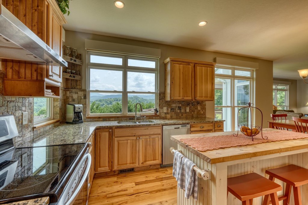 7 Kadens Cove