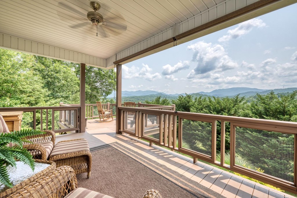 7 Kadens Cove
