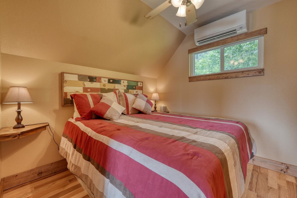 7 Kadens Cove