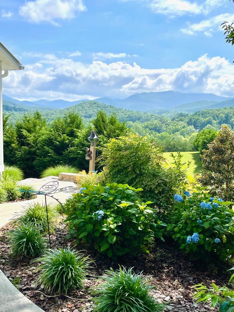 7 Kadens Cove
