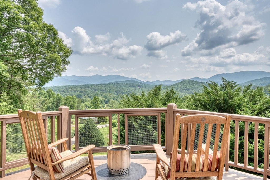 7 Kadens Cove