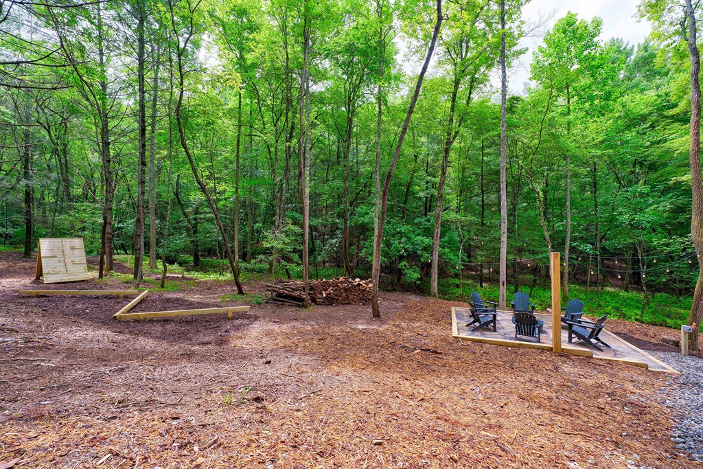 60 Bridle Path