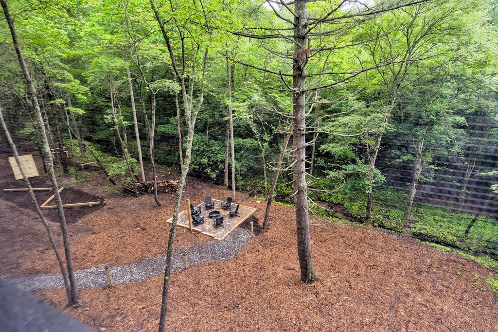 60 Bridle Path
