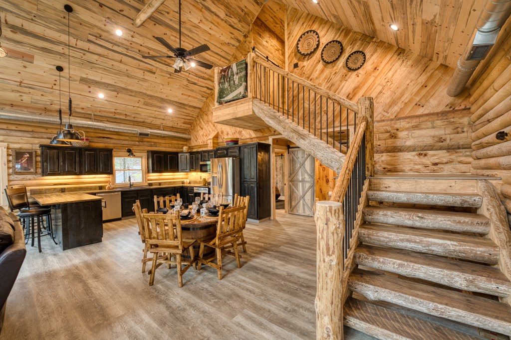 12021 Old Hwy 76
