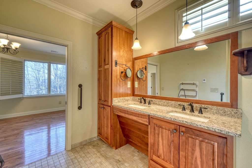 197 Eagles View Road