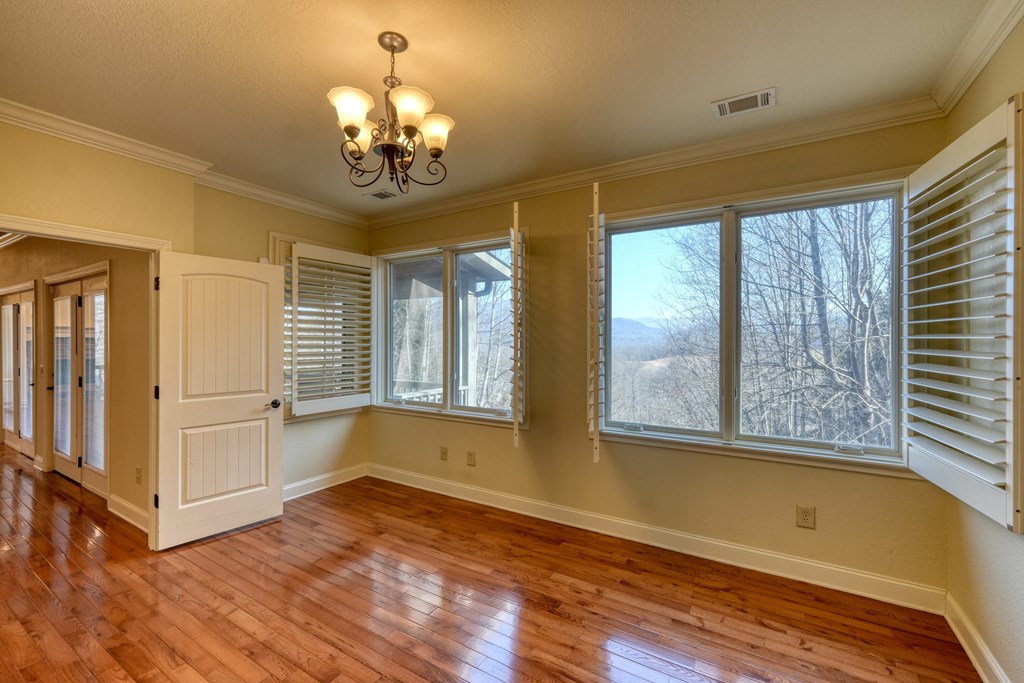 197 Eagles View Road