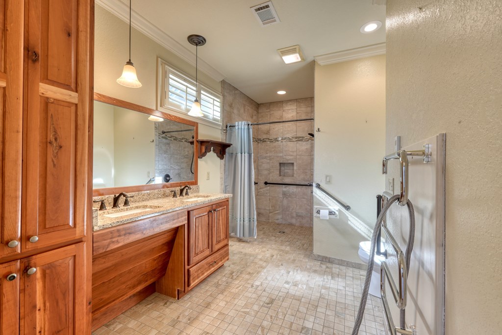 197 Eagles View Road