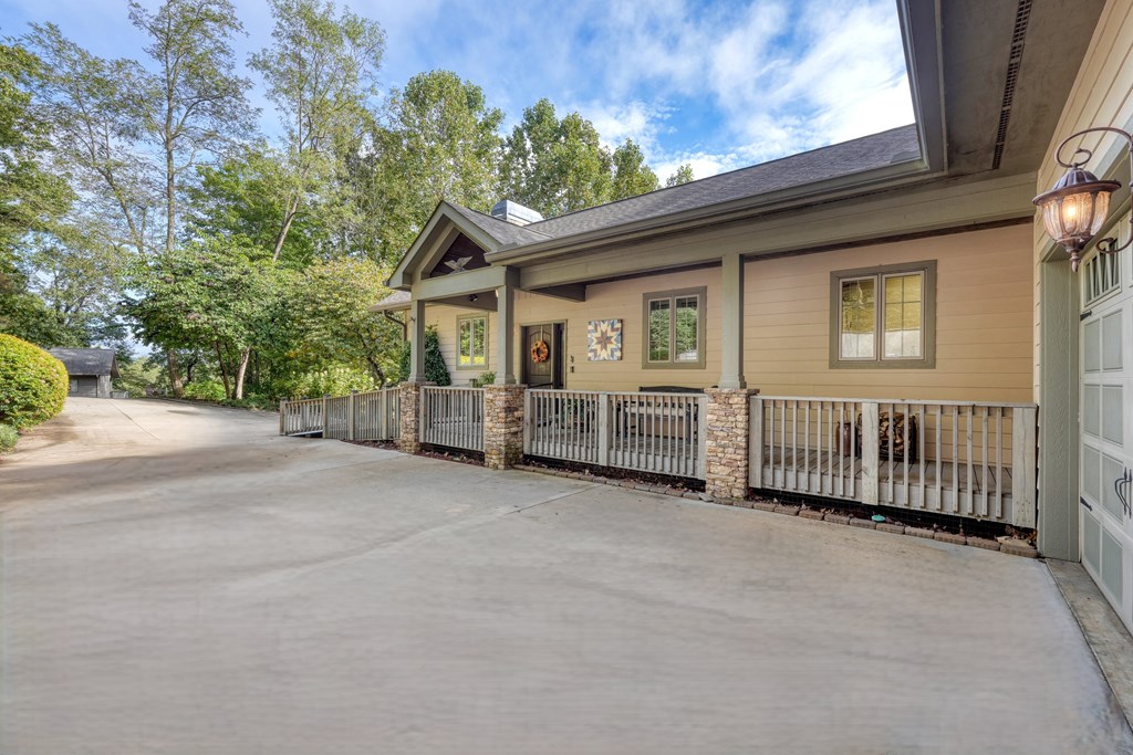 197 Eagles View Road
