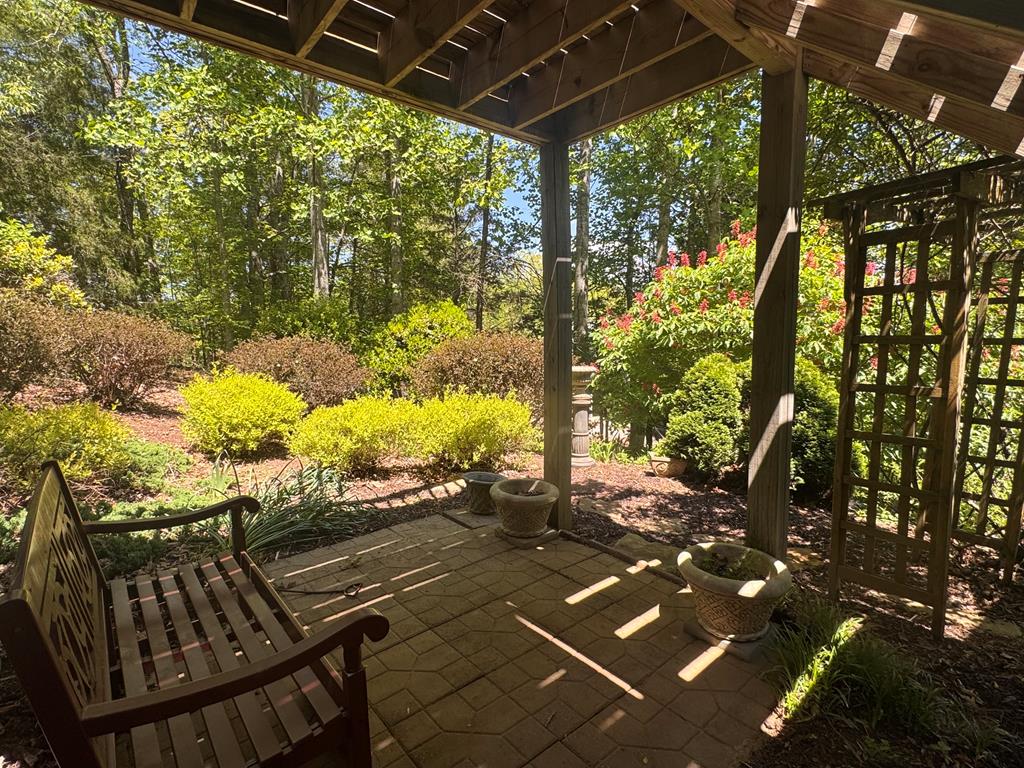 197 Eagles View Road