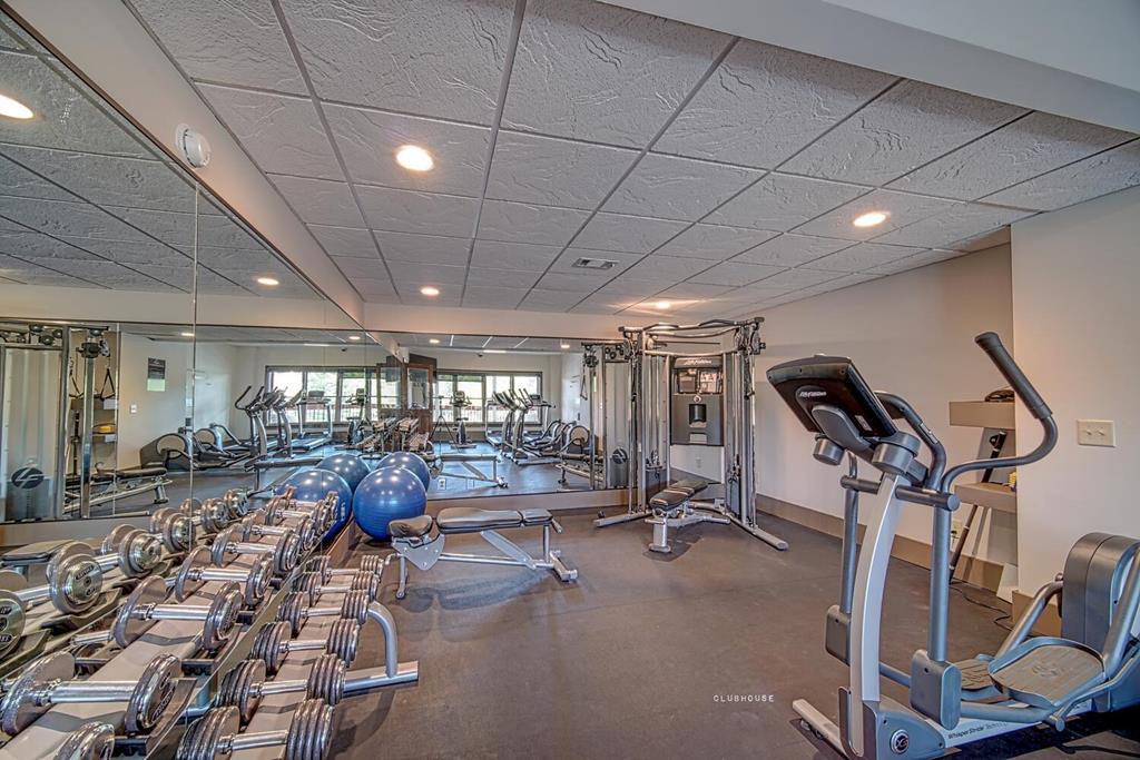 284 Eastridge Court